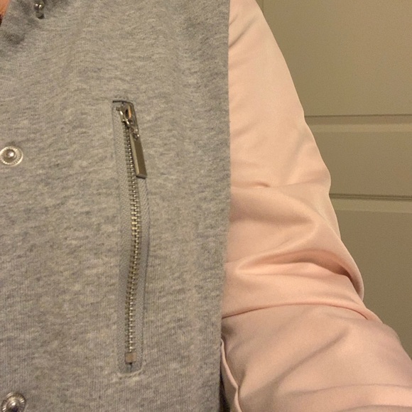 Light pink and grey jacket - Picture 3 of 4